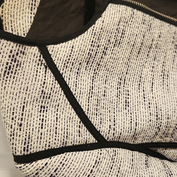 Wilfred Aritzia cropped blazer 8 - Picture 3 of 4